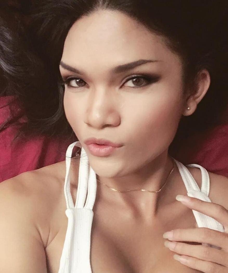 ColorfulPoppins from Devon,United Kingdom